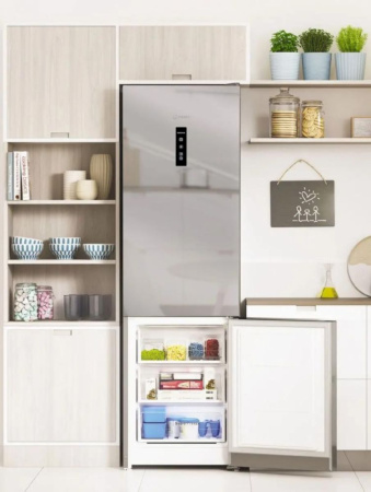 Фотография Холодильник Indesit ITS 5200 XB Нержавеющая сталь на polka39.ru